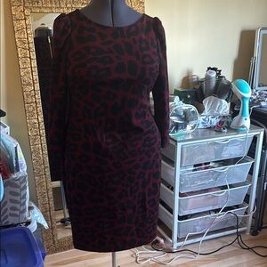 Elegant Leopard Print Dress